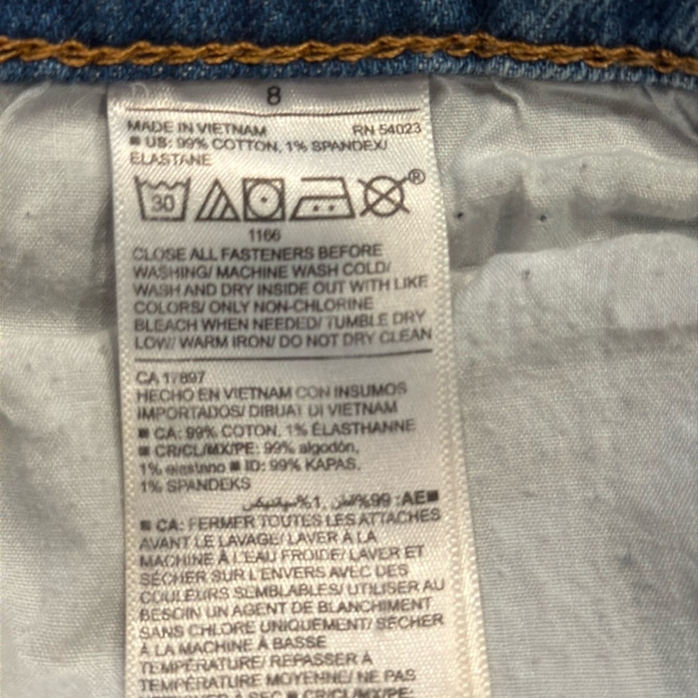 Old Navy Blue Distressed Jean Shorts with Frayed Hem - Picture 9 of 10